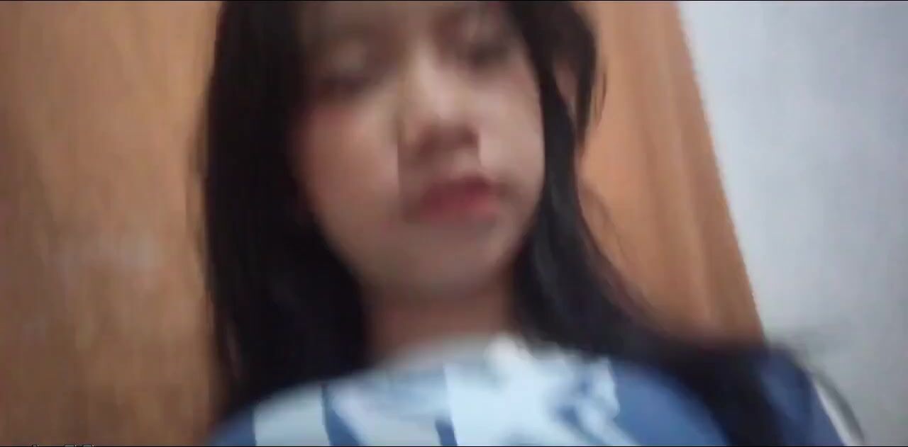 Bé gái 2k10 mà vú lồn phổng phao thật sự p6